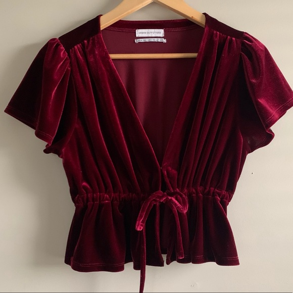 Velvet Tie-Front Cropped Top - Picture 2 of 6